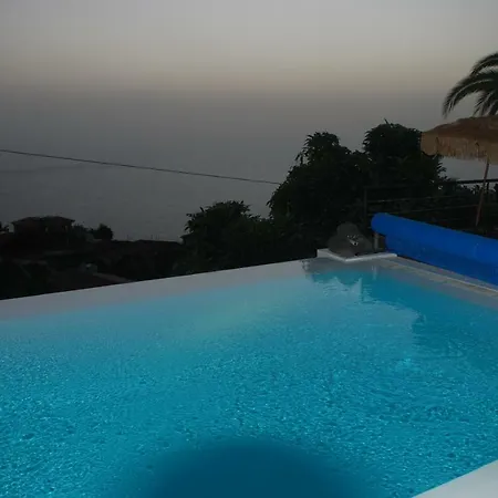 Caracas Con Piscina Climatizable, Free Wifi, Bbq *